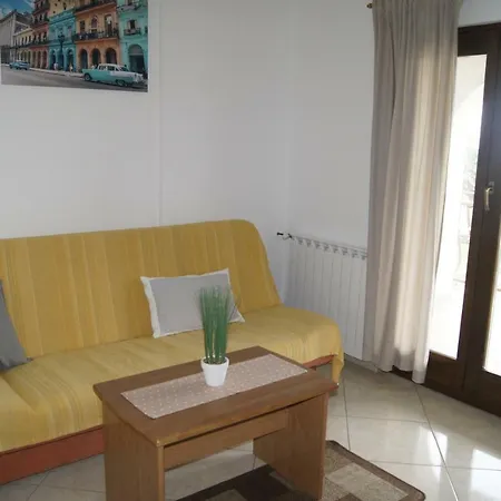 Popovic Apartament *