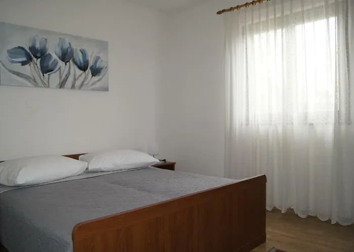 Popovic * Пореч